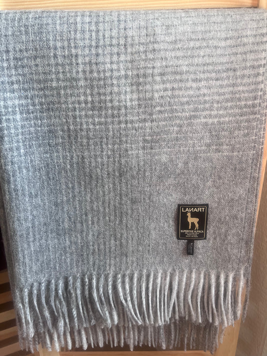 Zen Weave Alpaca Throw - Silver