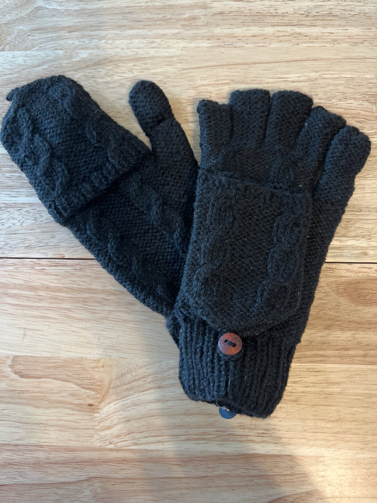 Alpaca Text Mitten